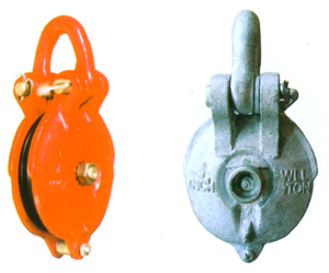 HRBS Red Snatch Block with Shackle
